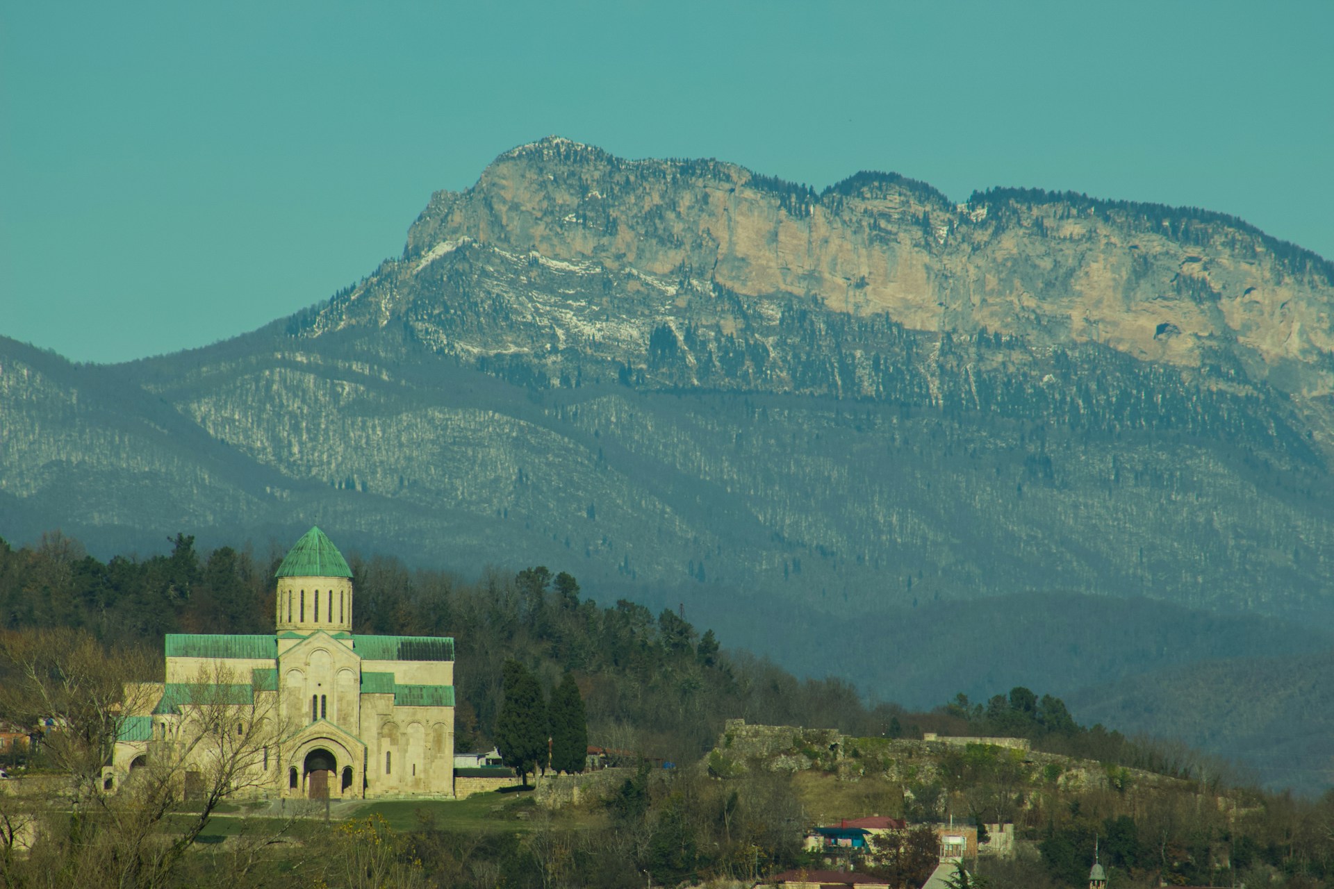 Kutaisi, Canyons & Caves Tour